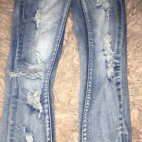 Jeans - Picture 2 of 4